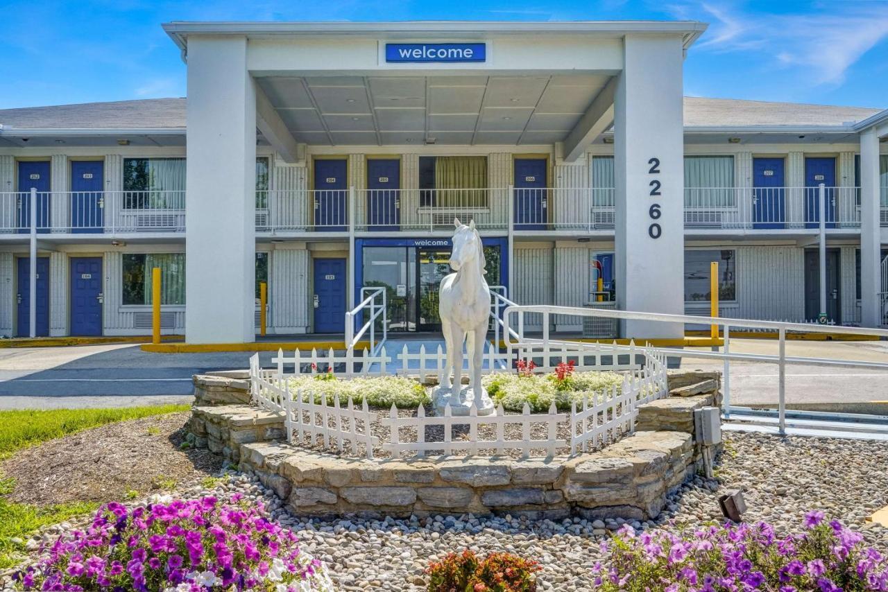 Motel 6-Lexington, Ky - East I-75 Eksteriør billede
